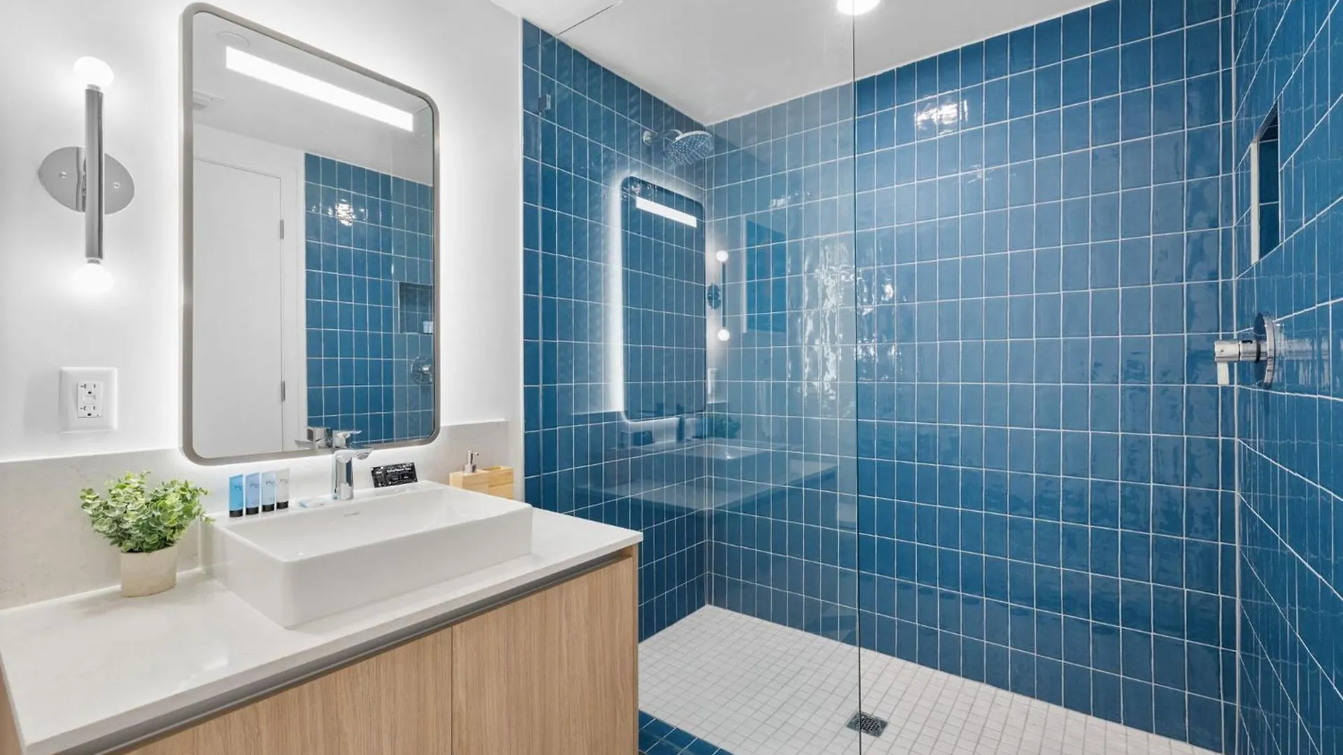Elegant With Amenities Access! Apartment Miami