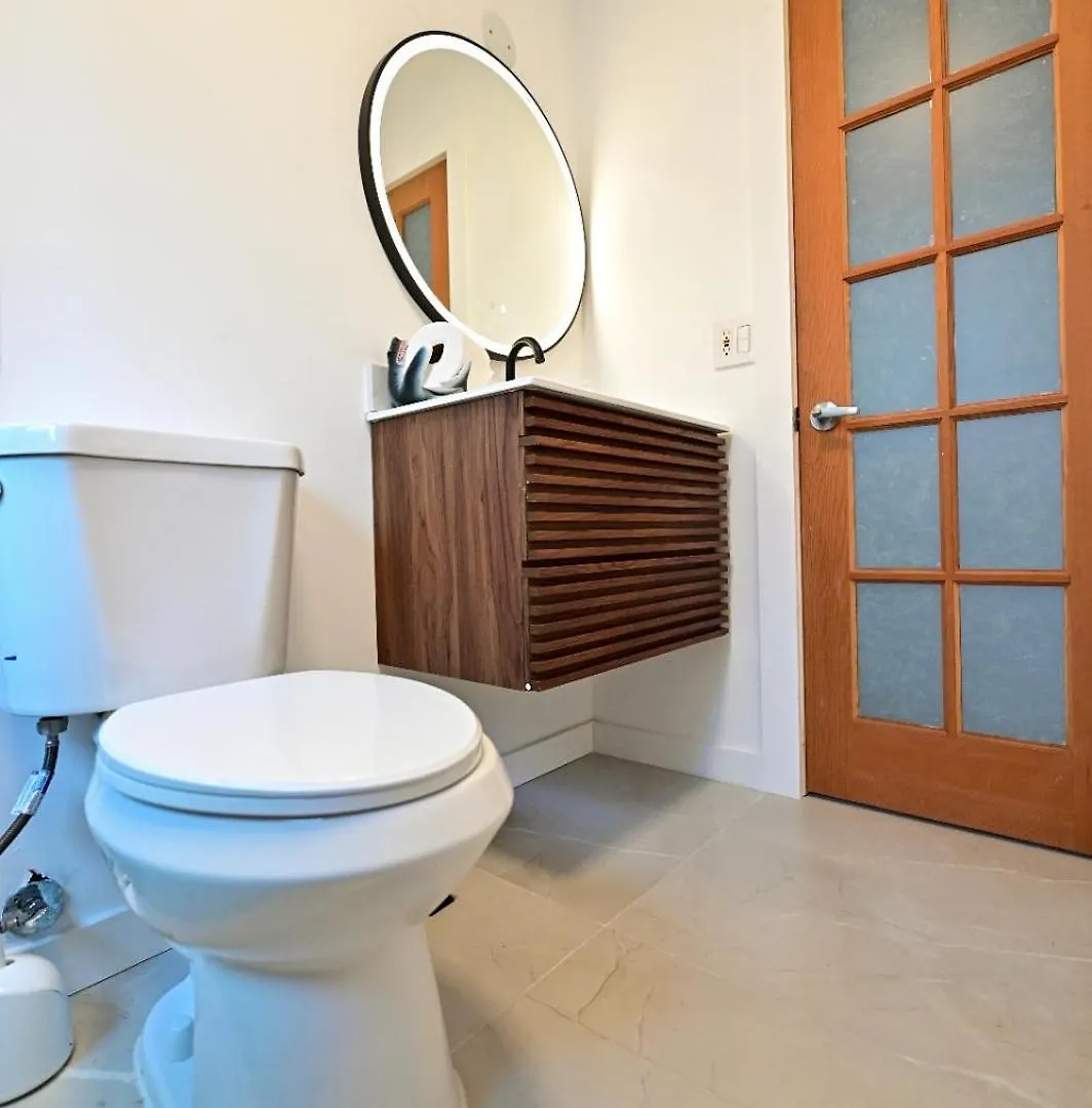 D' Mauchi Waterfront House Miami