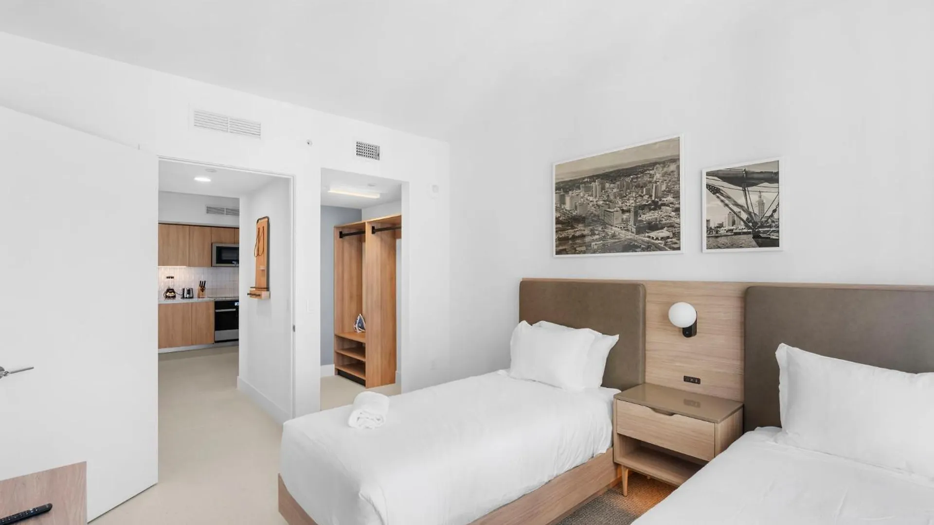 Apartment Exclusive W 3br And Stunning Sea Views! *