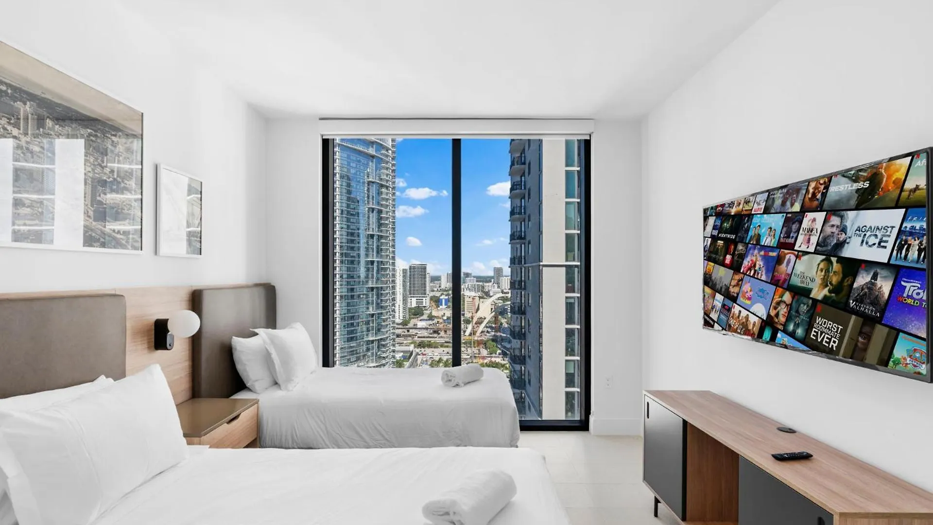 Exclusive W 3br And Stunning Sea Views! *