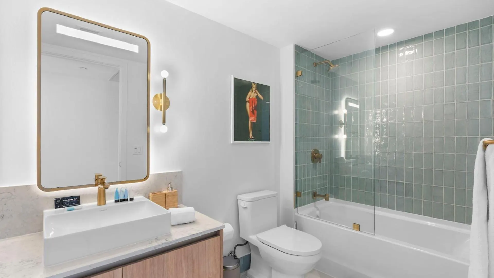 Exclusive W 3br And Stunning Sea Views! *