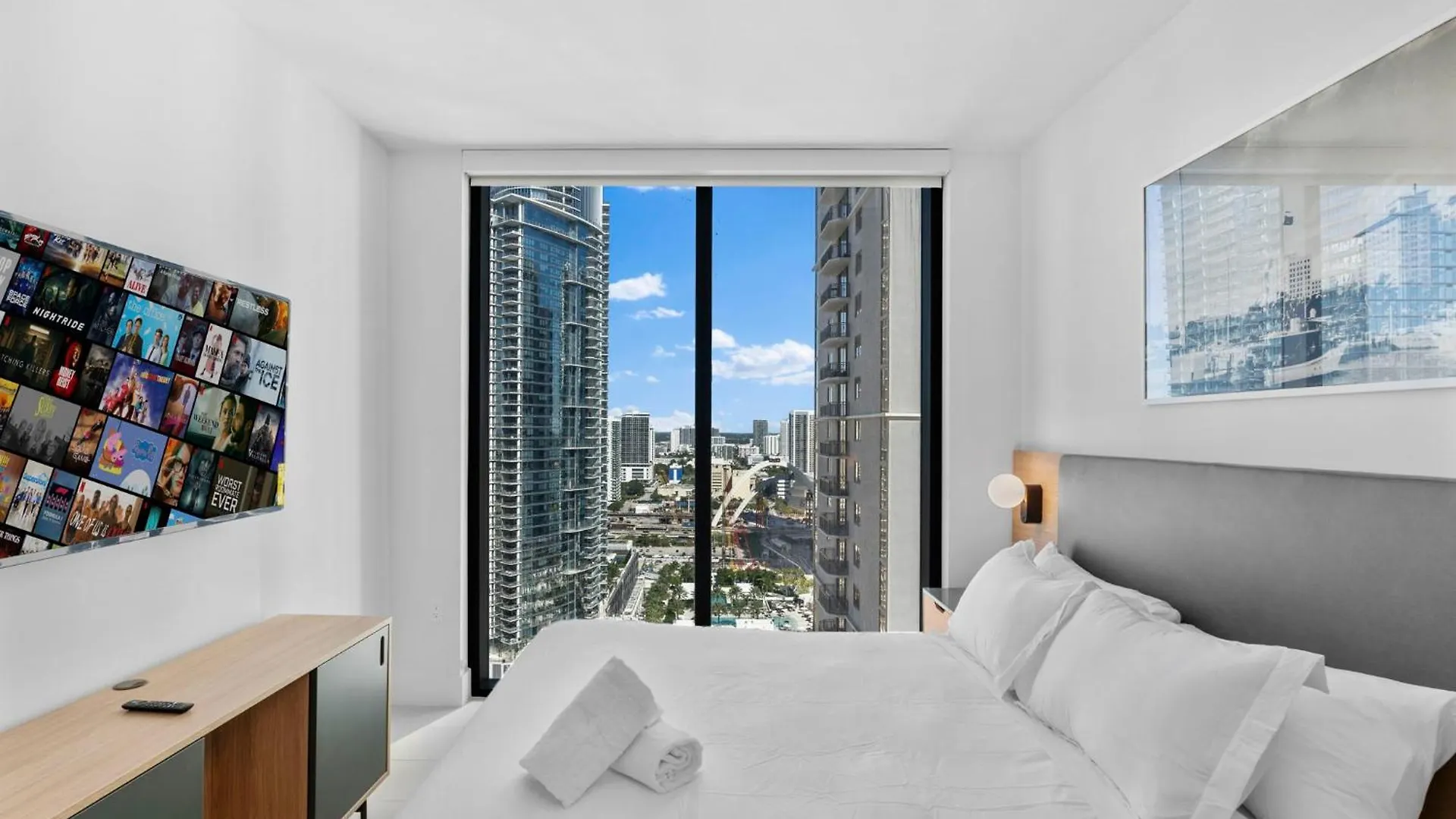 Exclusive W 3br And Stunning Sea Views! *