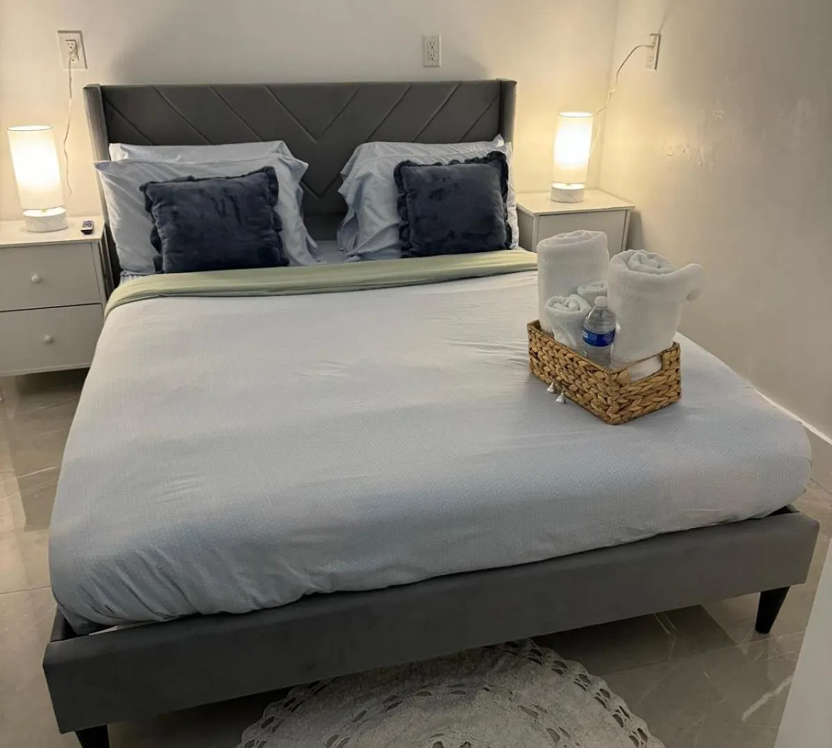 Atrium Design District Apartment