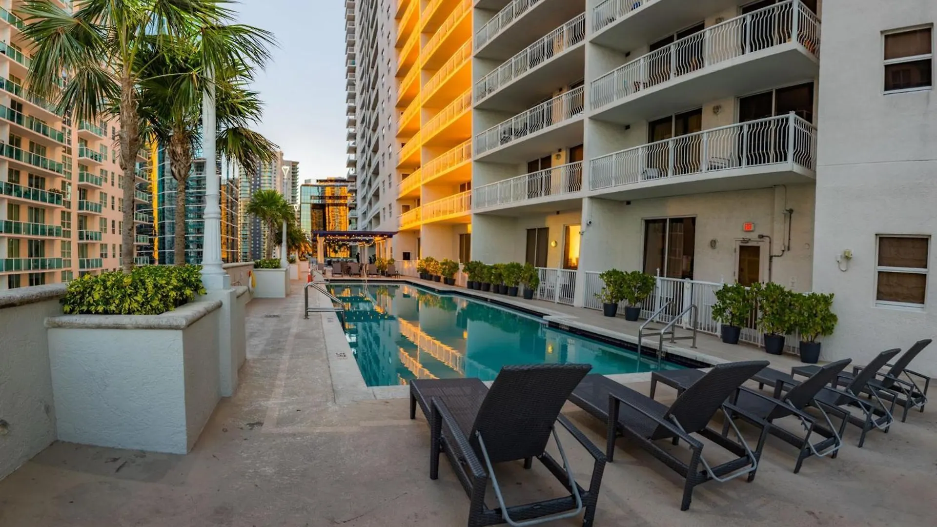 1bd With Free Parking And Amazing View Miami