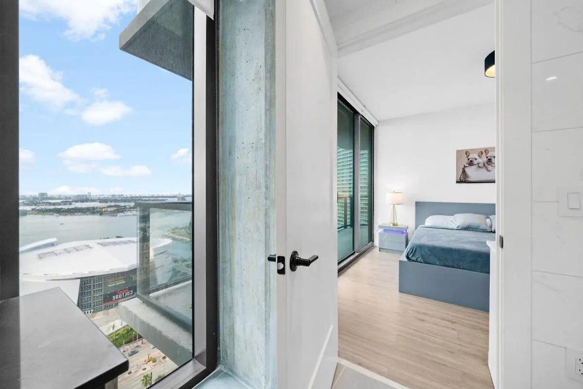 Ocean View 2 Bedroom Downtown 5 Minutes From Daire Miami