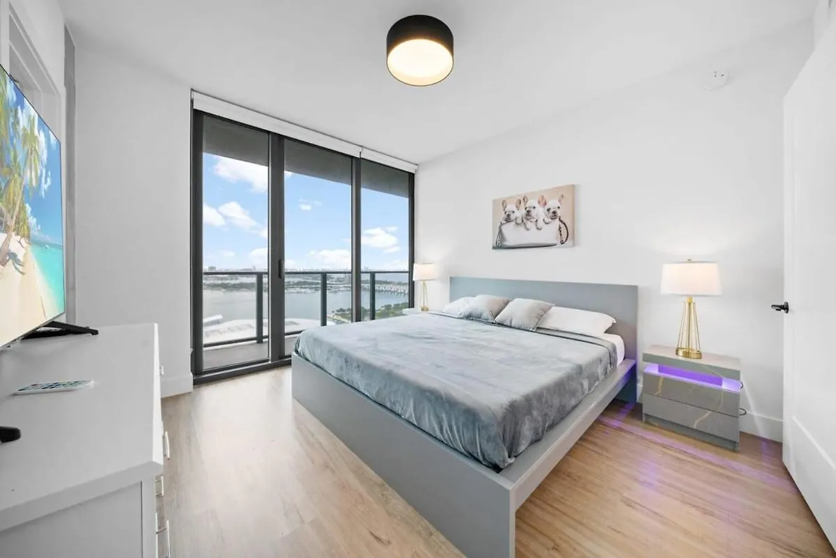 Daire Ocean View 2 Bedroom Downtown 5 Minutes From *