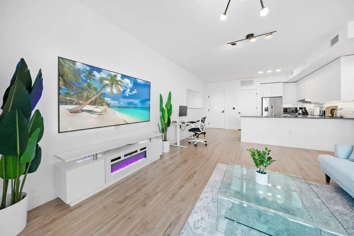 Apartment Ocean View 2 Bedroom Downtown 5 Minutes From Miami