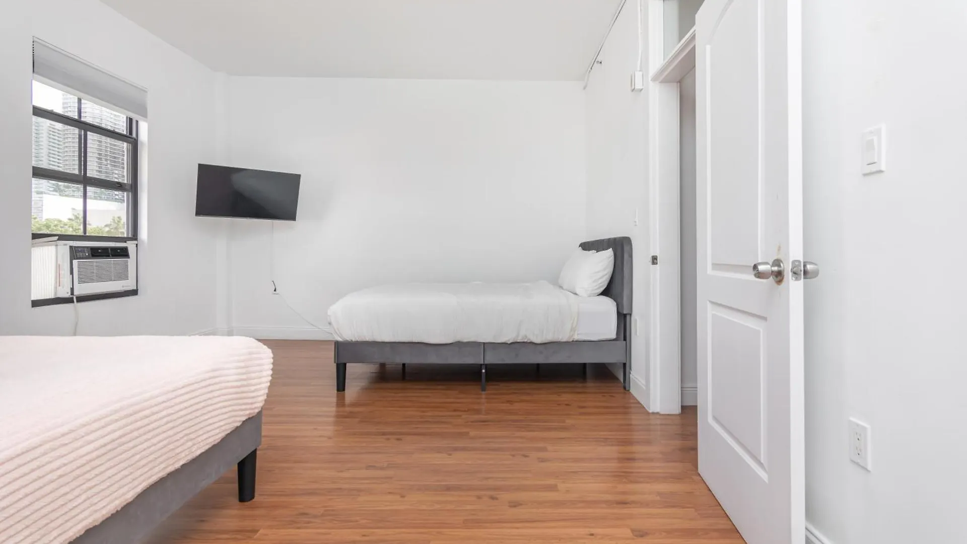 1-bdrm - Heart Of Downtown & Wynwood Apartment *