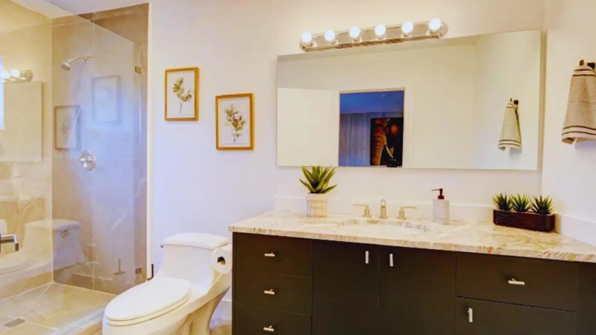 Villa Luxe Waterfront Mansion W Private Nightclub, Cinema, Game Room, Gym & Pool *