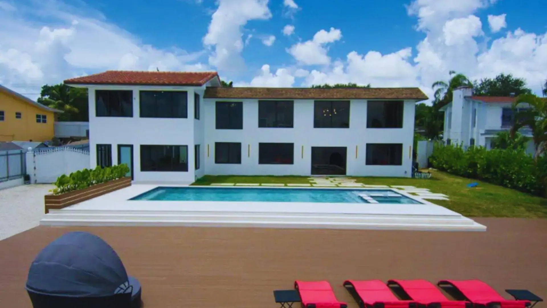 Villa Luxe Waterfront Mansion W Private Nightclub, Cinema, Game Room, Gym & Pool Miami