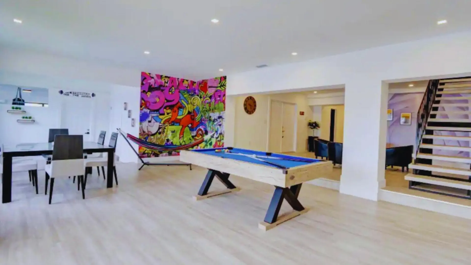Luxe Waterfront Mansion W Private Nightclub, Cinema, Game Room, Gym & Pool * Miami