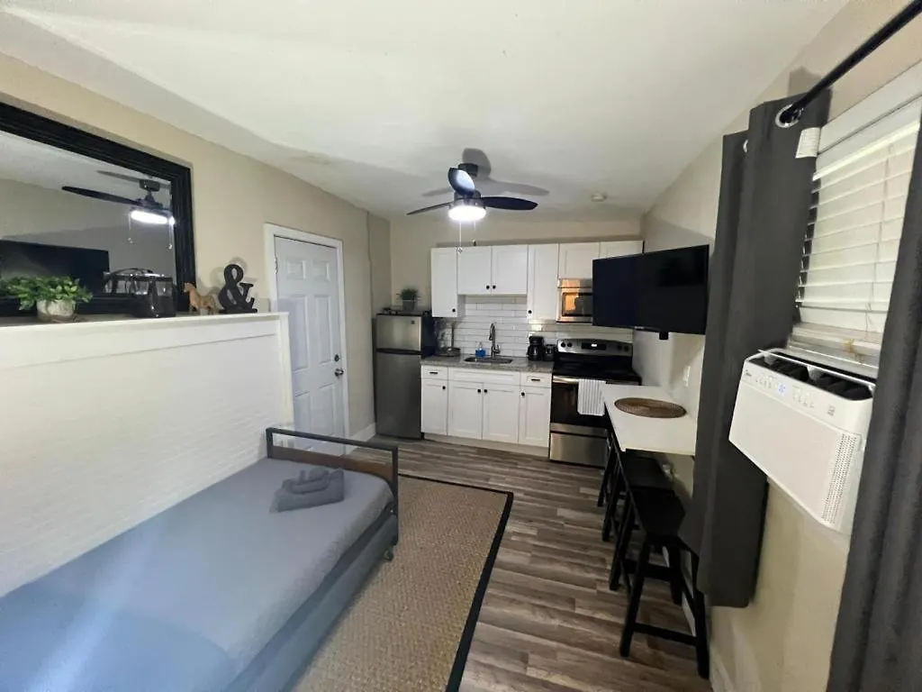 Designed Private In Apartment *