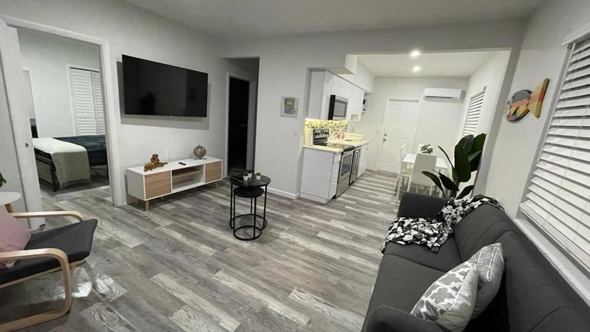 Douglas Rd Apartment Miami