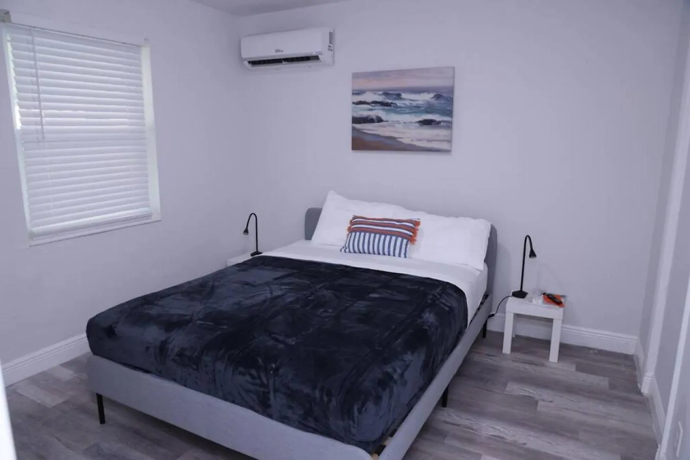 Douglas Rd Apartment *