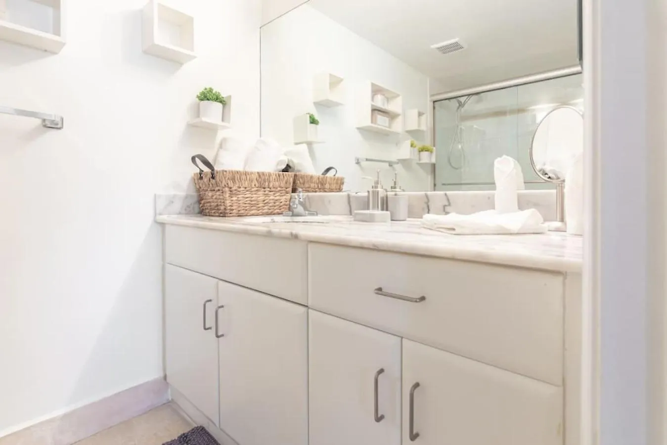 3br Airbnb Friendly With Great Ocean View Balcony Holiday home *