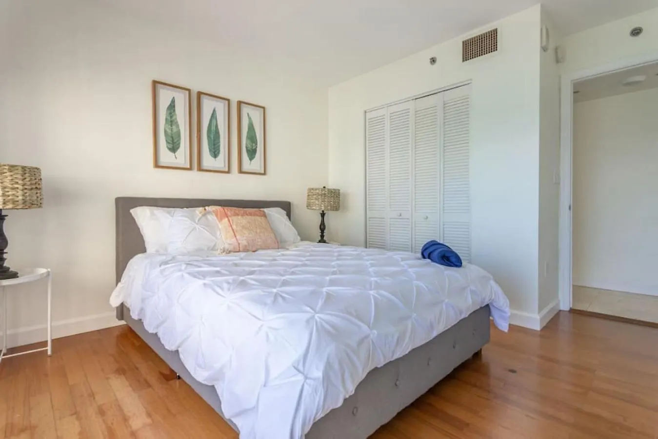 Holiday home 3br Airbnb Friendly With Great Ocean View Balcony Miami