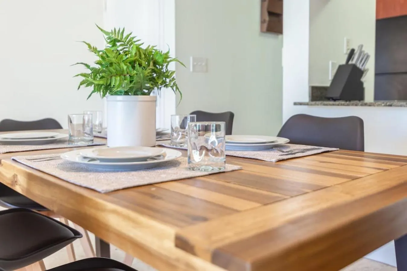 3br Airbnb Friendly With Great Ocean View Balcony Holiday home *