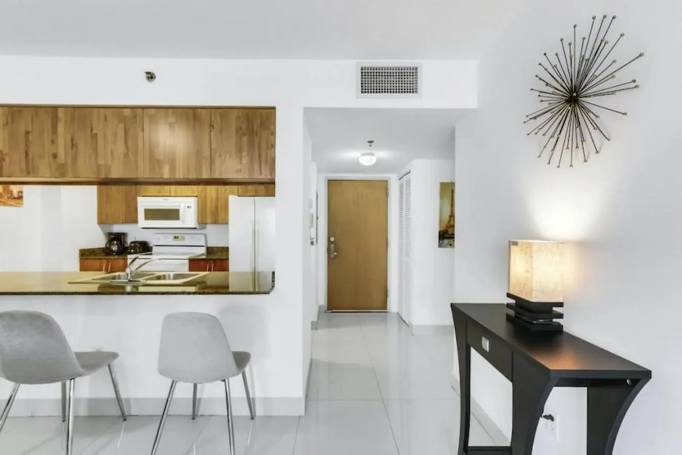 1 Bedroom In Brickell 25th Floor With Balcony And Parking Holiday home