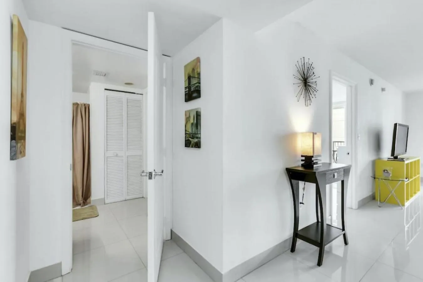 Holiday home 1 Bedroom In Brickell 25th Floor With Balcony And Parking *