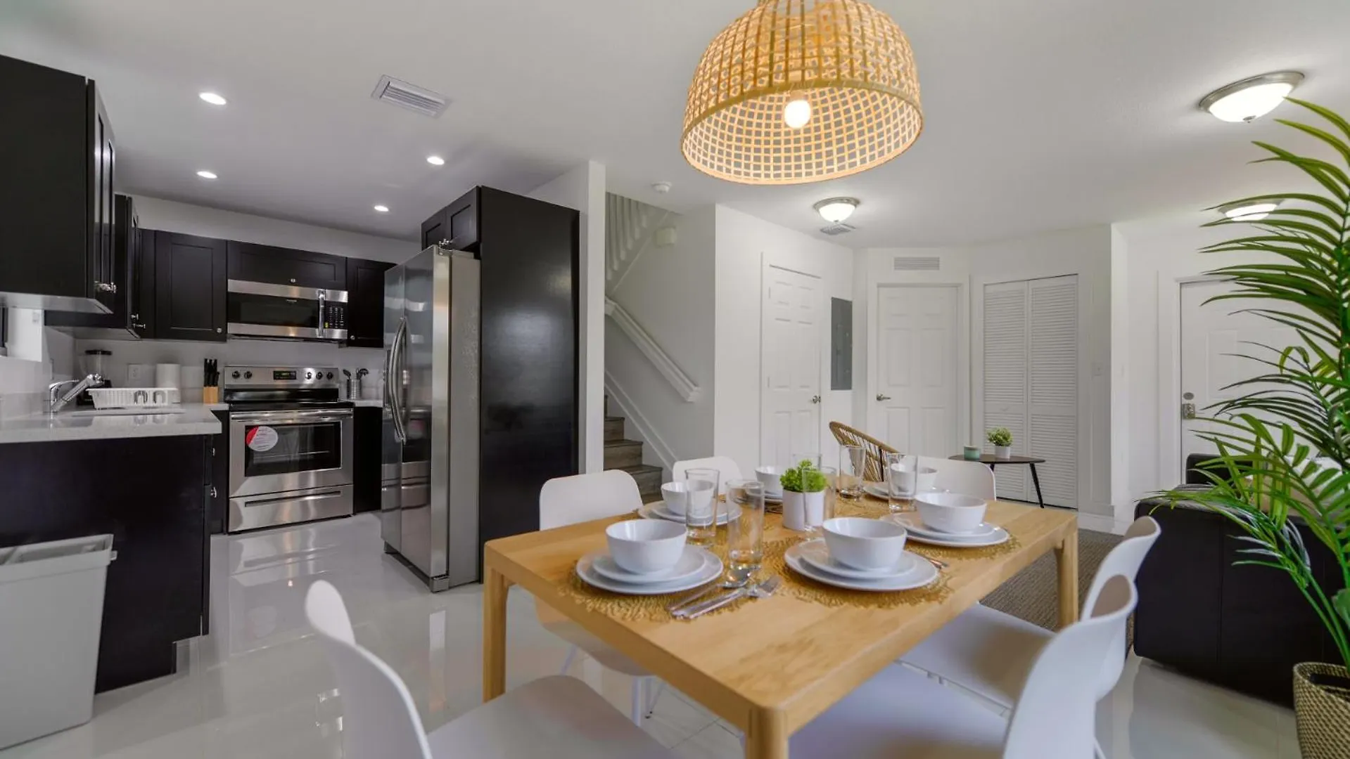 Holiday home Duplex 3br With Free Parking In Northwest