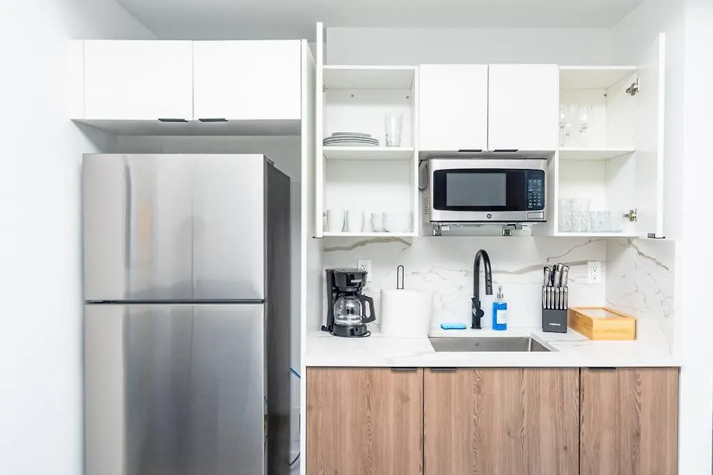 Apartment King Bed Brand New Oasis Minutes To Brickell Miami