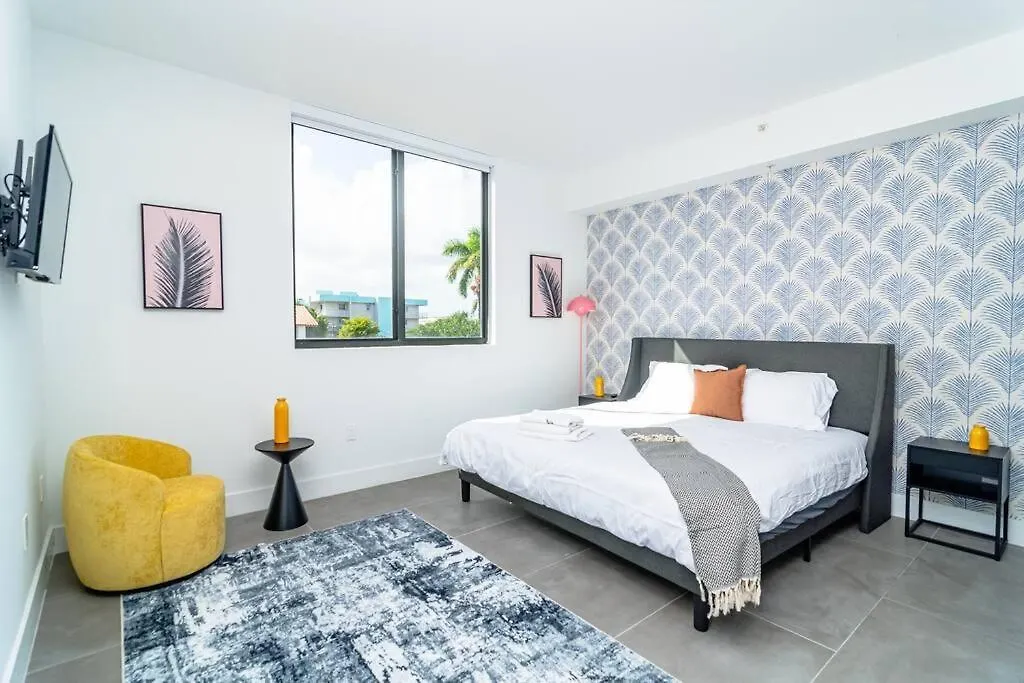Apartment King Bed Brand New Oasis Minutes To Brickell
