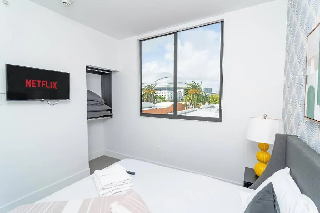 King Bed 2 Bedrooms Oasis Minutes To Brickell 6 Guests Apartmán