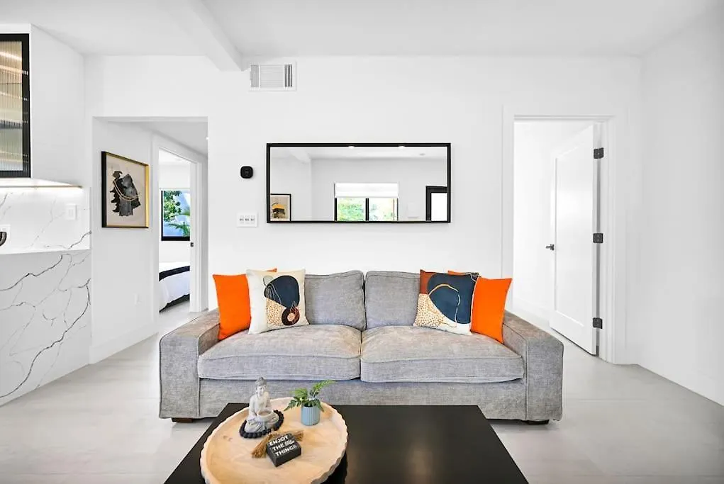 Stylish Modern Near Wynwood & Design District * Miami