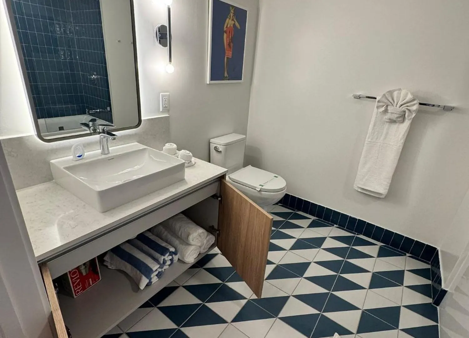 New 1bd Deluxe In Downtown - Location 16th Floor