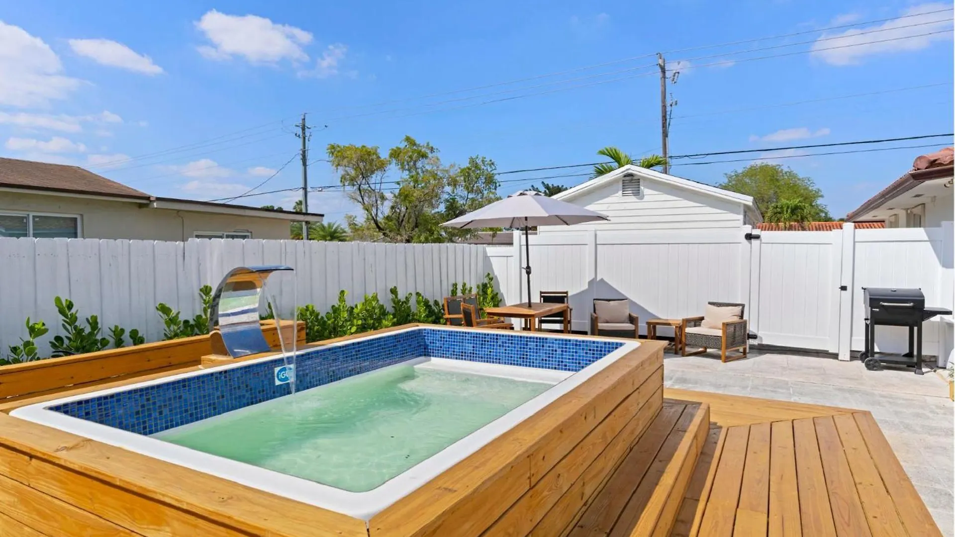 Casa Ibiza - Pool - Bbq - Great Price *