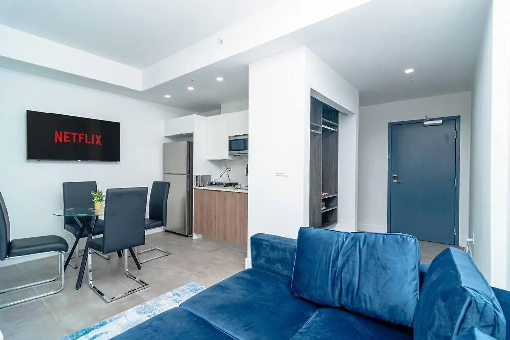 아파트 King Bed Brand New Oasis Minutes To Brickell *