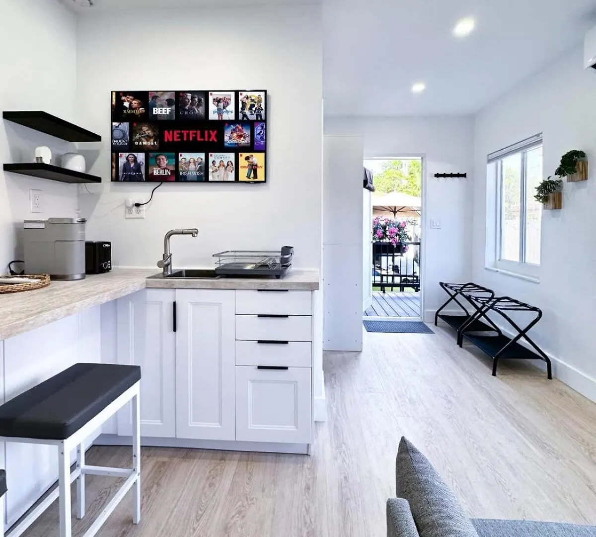 With Office Space And Hot Tub Holiday home