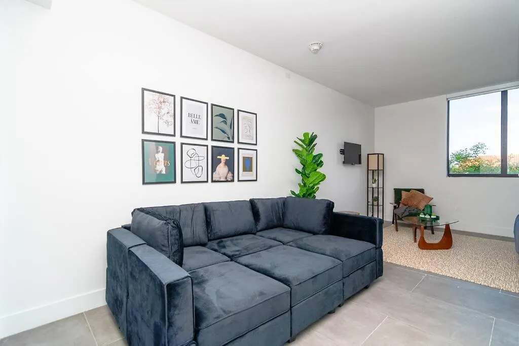 King Bed Brand New Oasis Minutes To Brickell Apartment Miami
