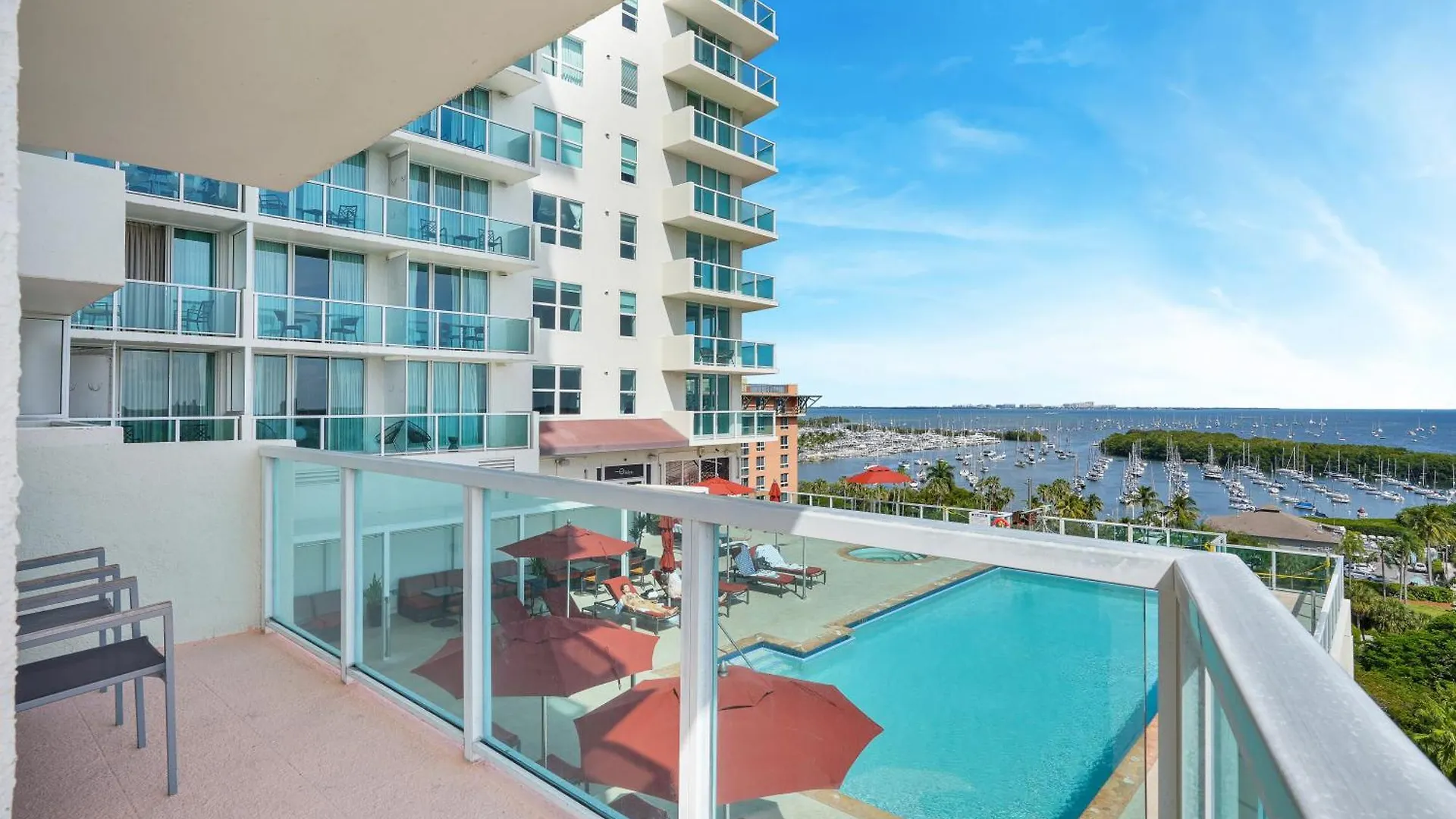 Fabulous 2 Bedroom In Heart Of Grove Aparthotel