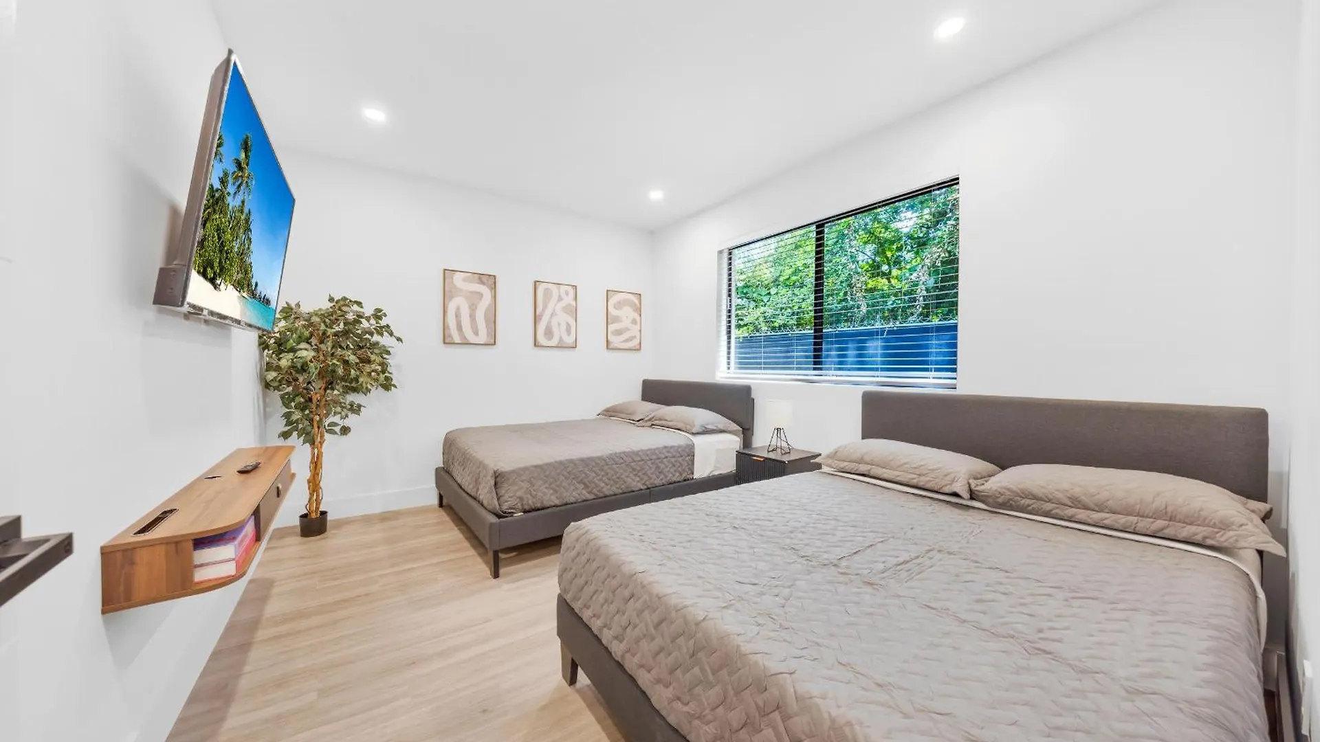 Villa Design Dist Pool,hottub,billard Y Nespresso