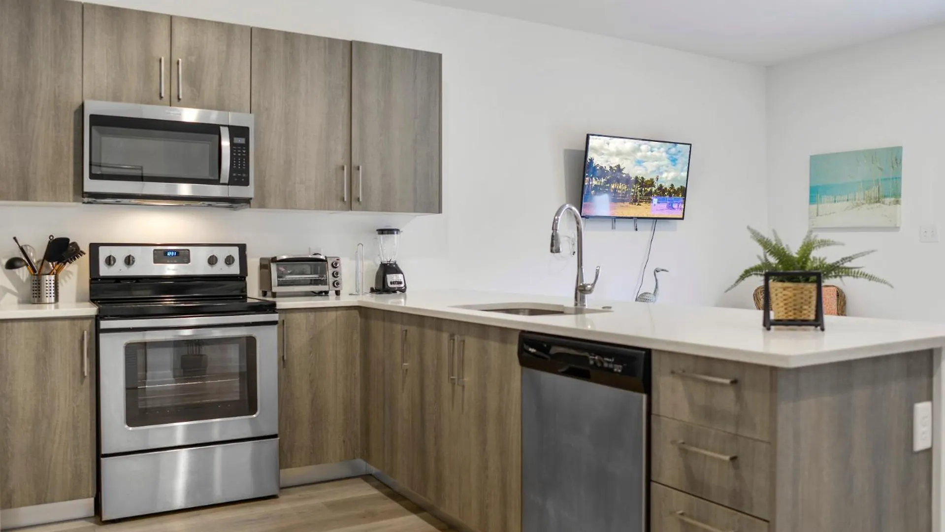 Beautiful Entire Duplex To Family Vacation! * Miami