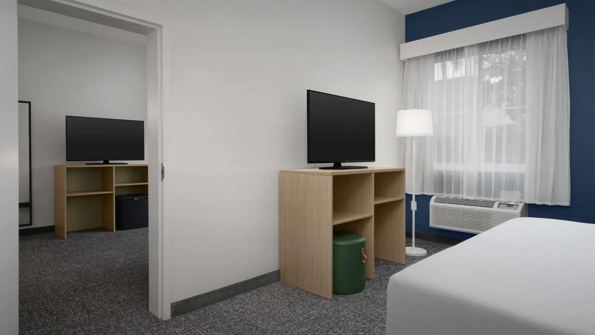 Hotel Spark By Hilton Doral 3*