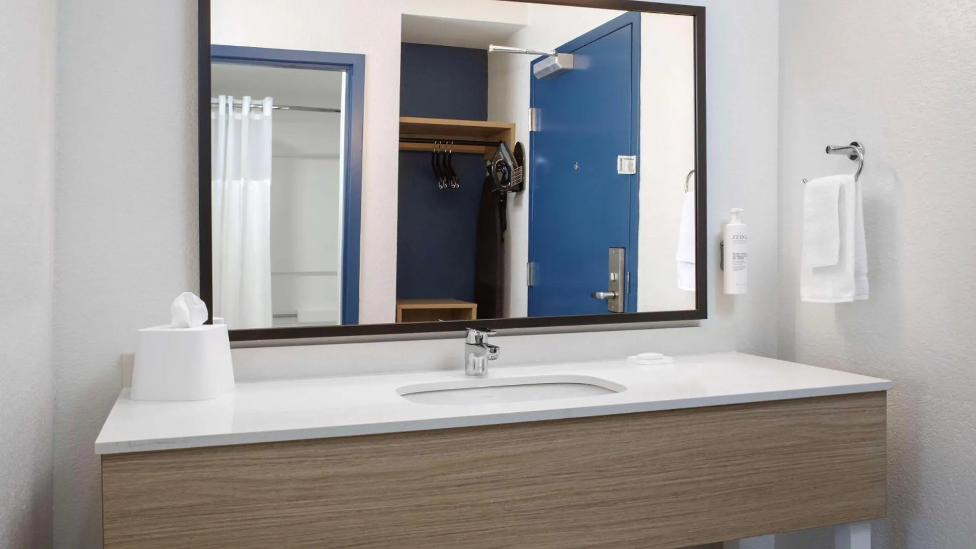 Spark By Hilton Doral Miami