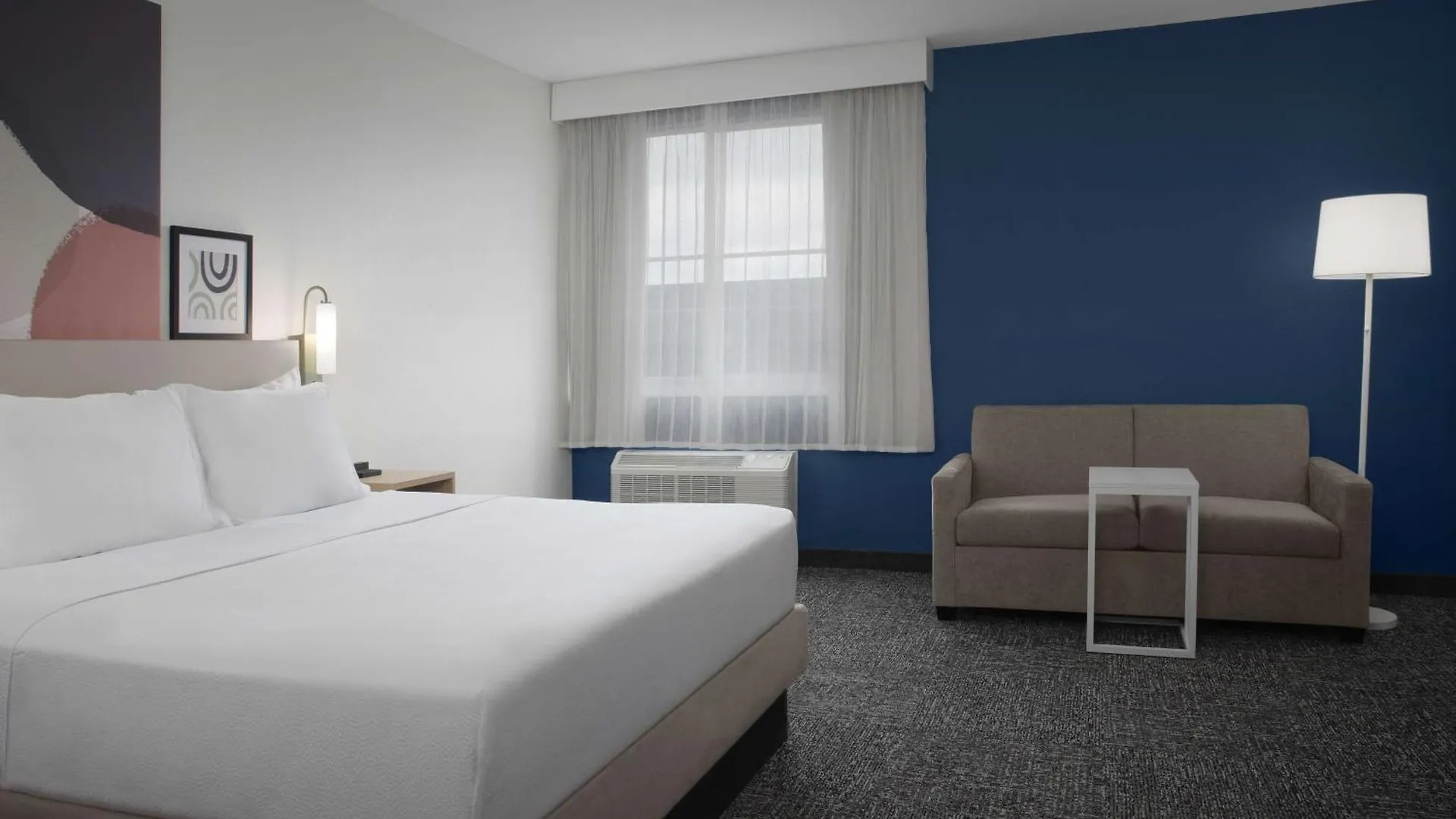 Spark By Hilton Doral Hotel 3*