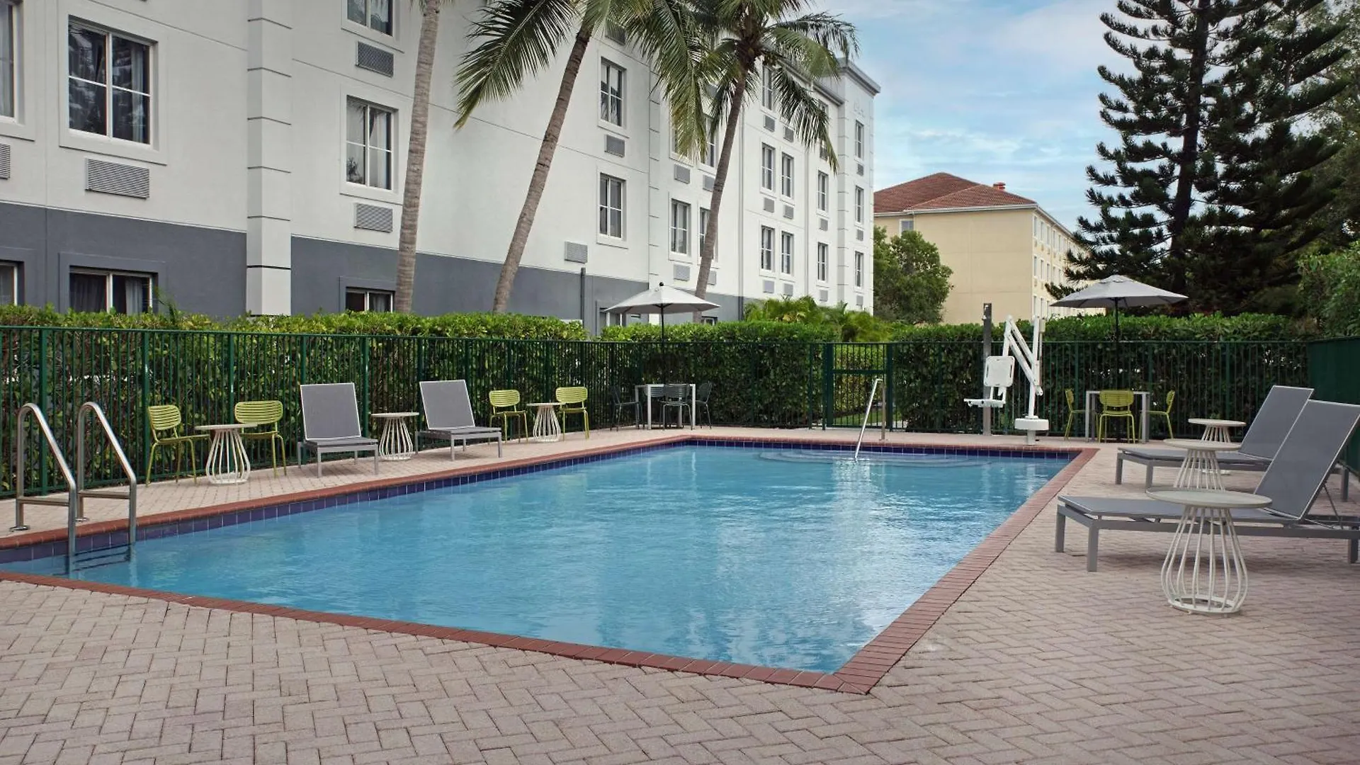 Spark By Hilton Doral Hotel Miami
