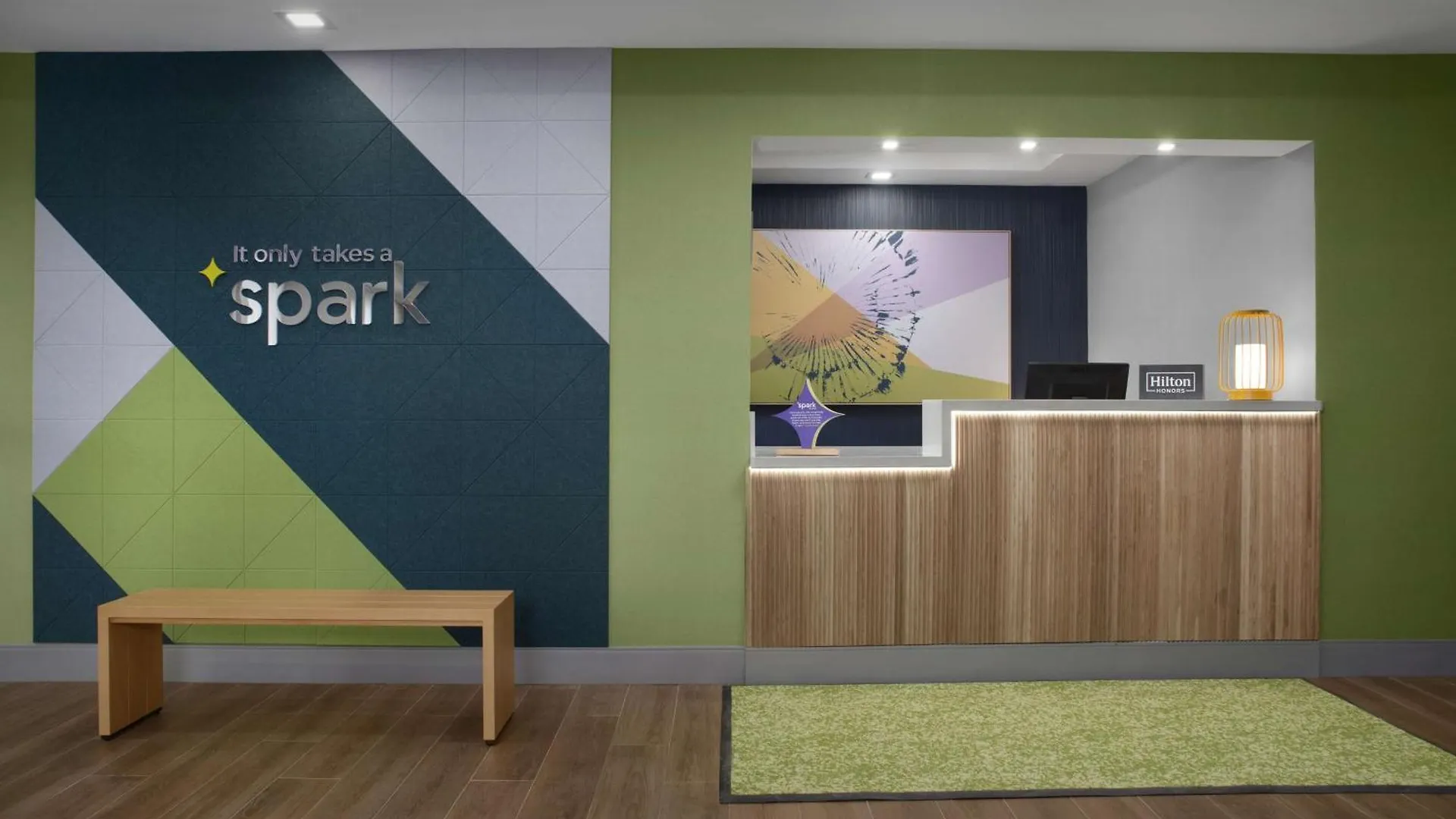 Hotel Spark By Hilton Doral Miami