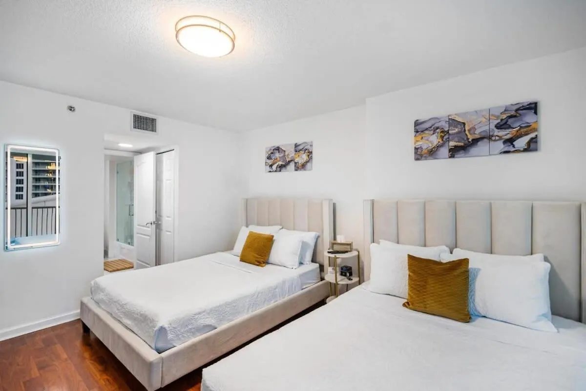 Apartment Modern Bayview In Brickell Bay *
