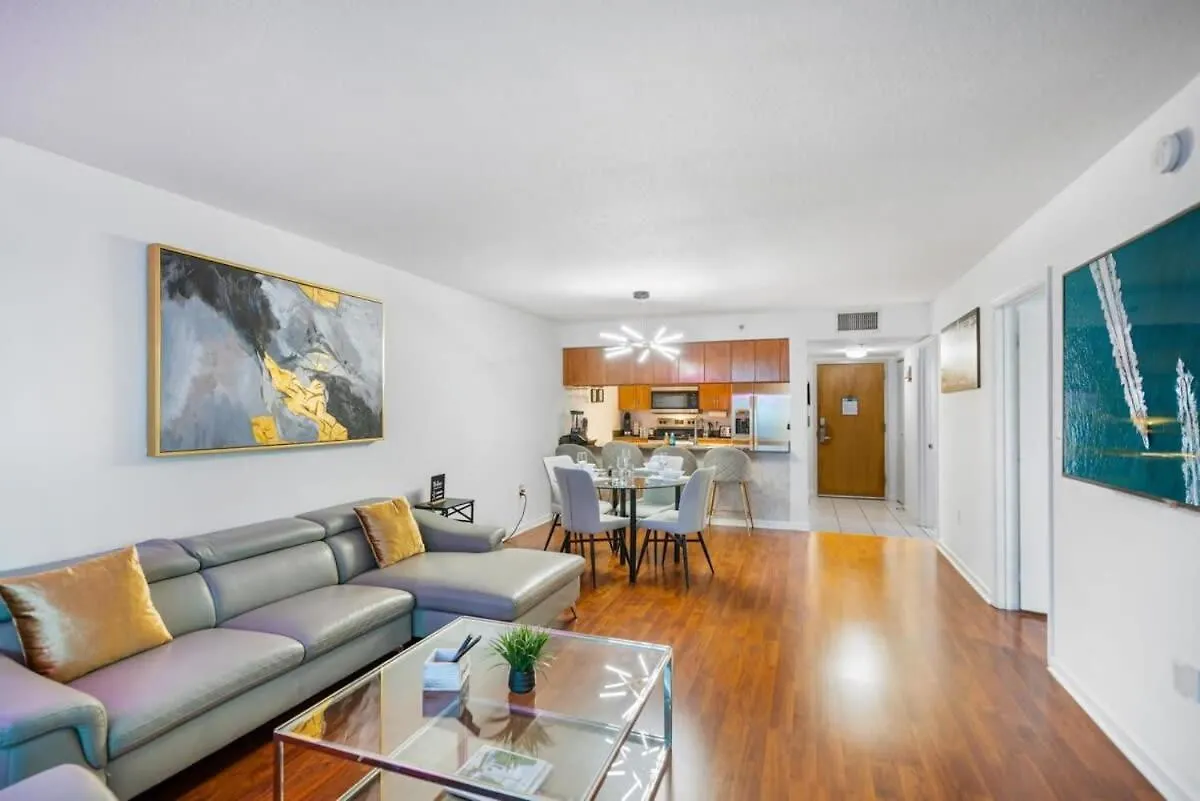 Modern Bayview In Brickell Bay Miami