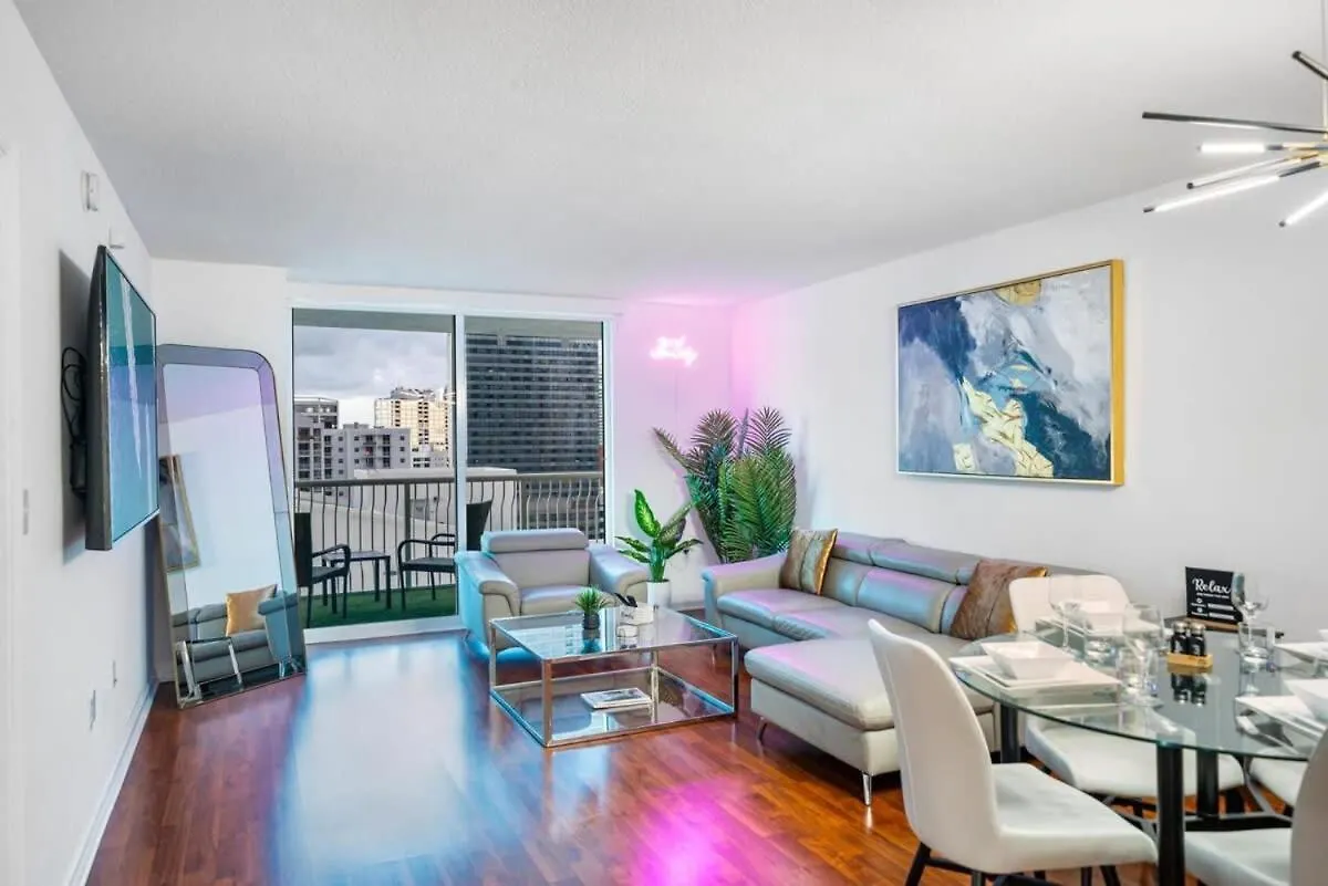 Apartment Modern Bayview In Brickell Bay