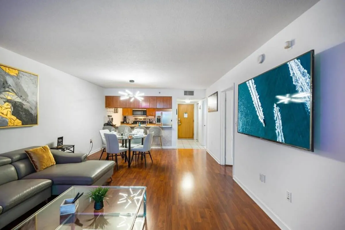 Modern Bayview In Brickell Bay Miami