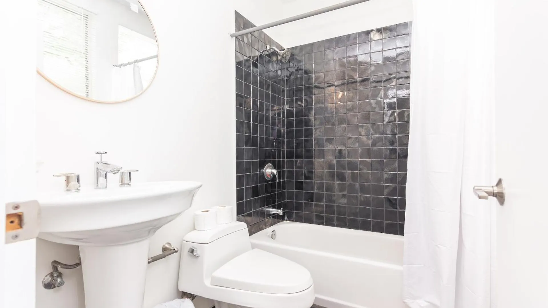 Studio - Right In The Heart Of Midtown & Wynwood Apartment *