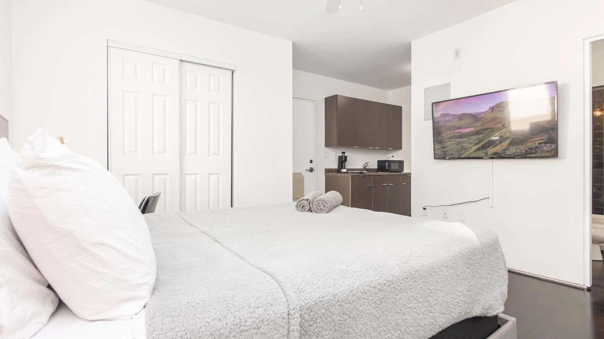 Apartment Studio - Right In The Heart Of Midtown & Wynwood Miami