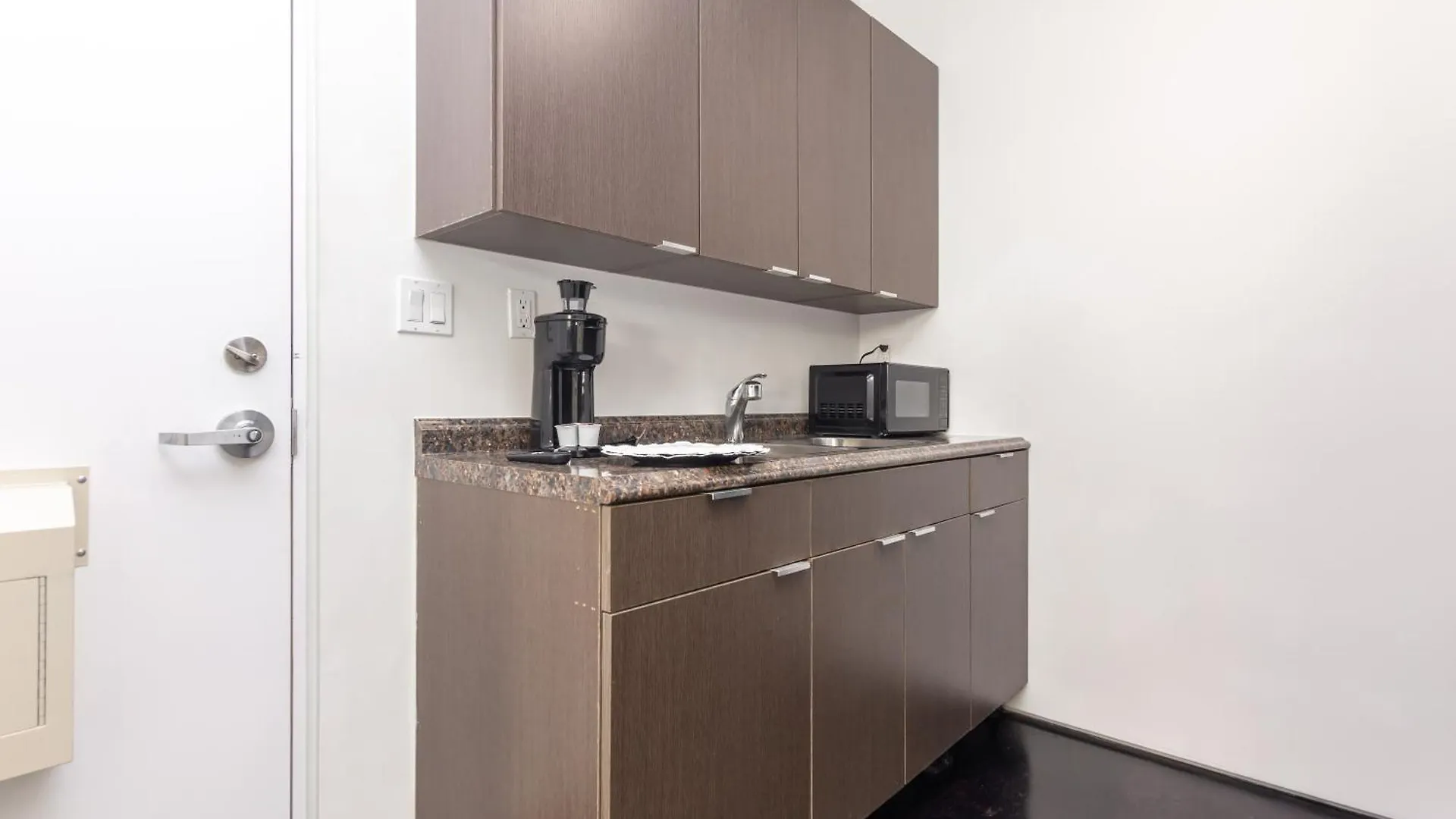Apartment Studio - Right In The Heart Of Midtown & Wynwood