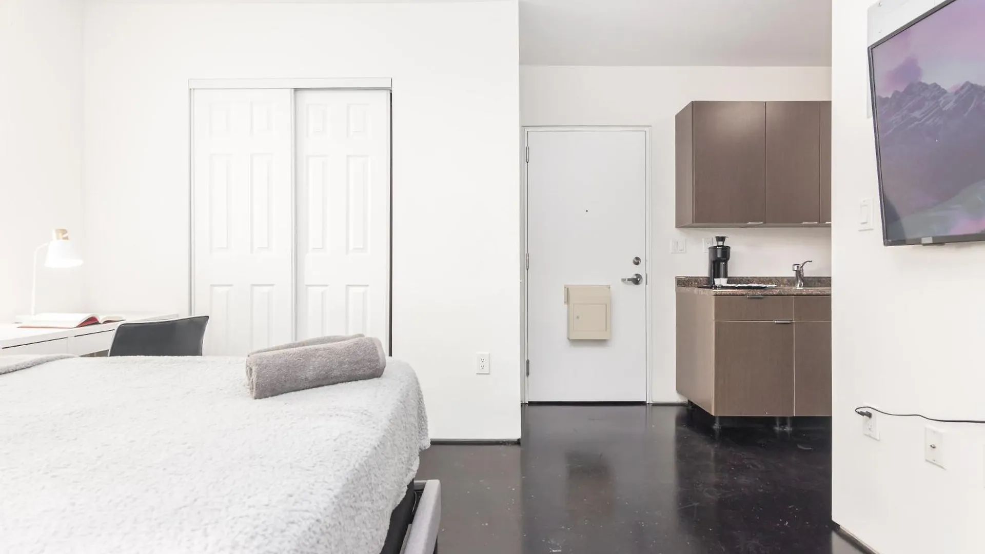 Studio - Right In The Heart Of Midtown & Wynwood Apartment *