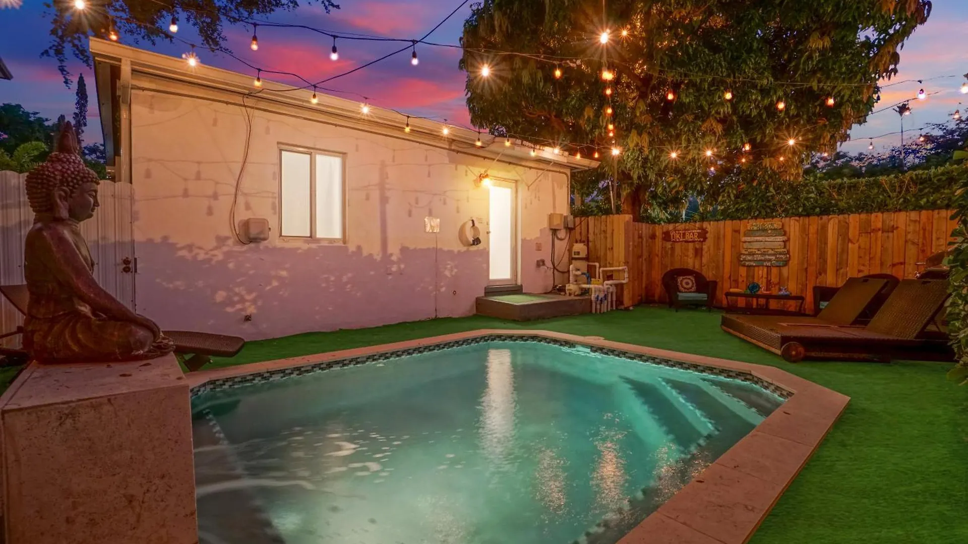 Holiday home Buddha House Pool Big Yard Miami